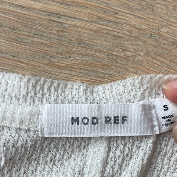 Mod Ref White Tee Size Small - Picture 3 of 3